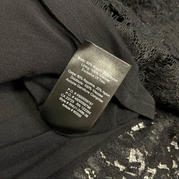 𝅺aritzia Babaton Lace Crop top long slv / Skirt Set - Picture 8 of 16